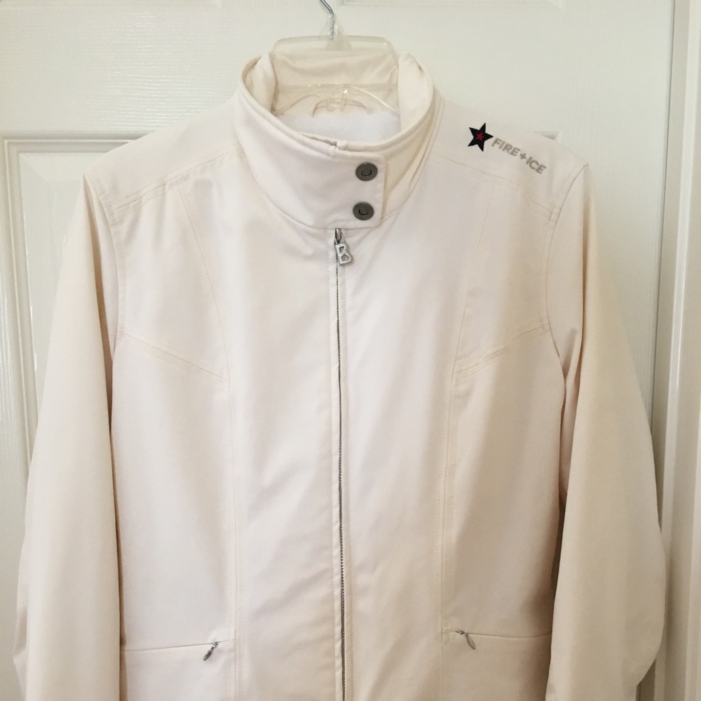 Ski jacket